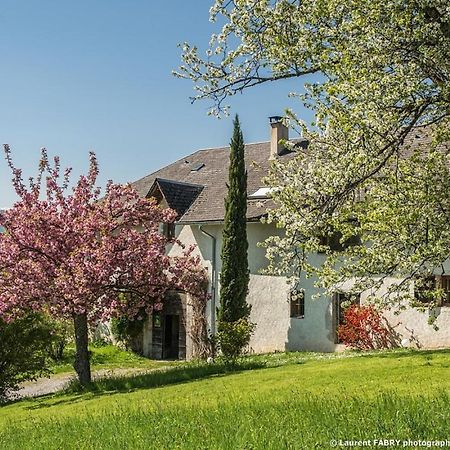 Gite Du Porche Saint-Jean-de-la-Porte Zewnętrze zdjęcie